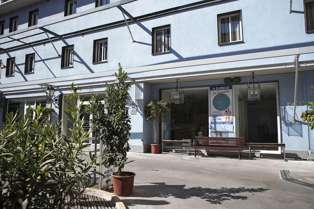 Hotel Eliseos Малага Экстерьер фото