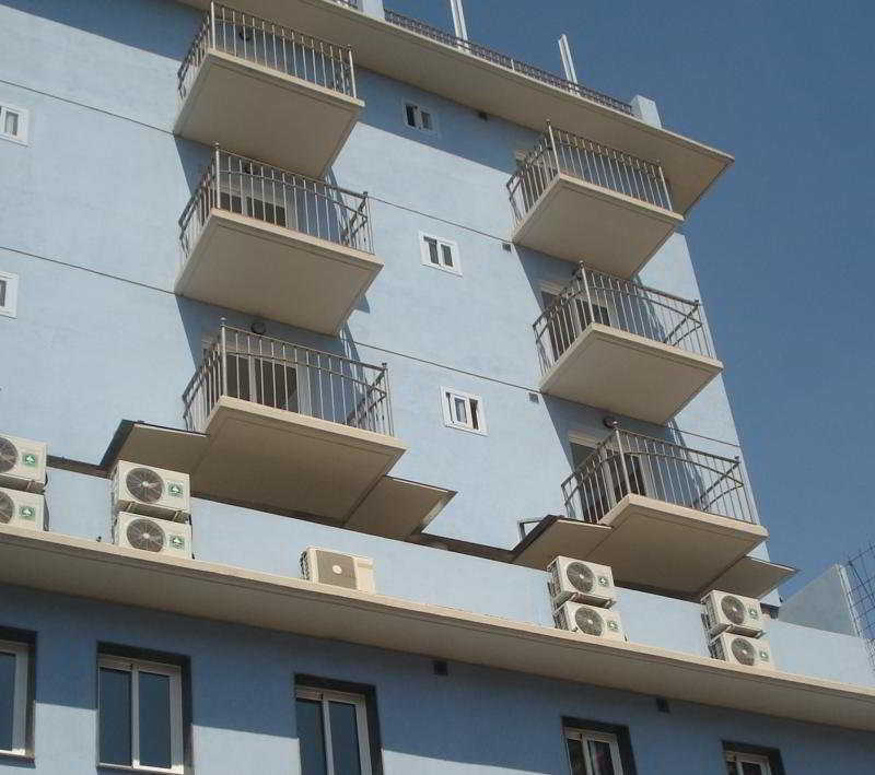 Hotel Eliseos Малага Экстерьер фото